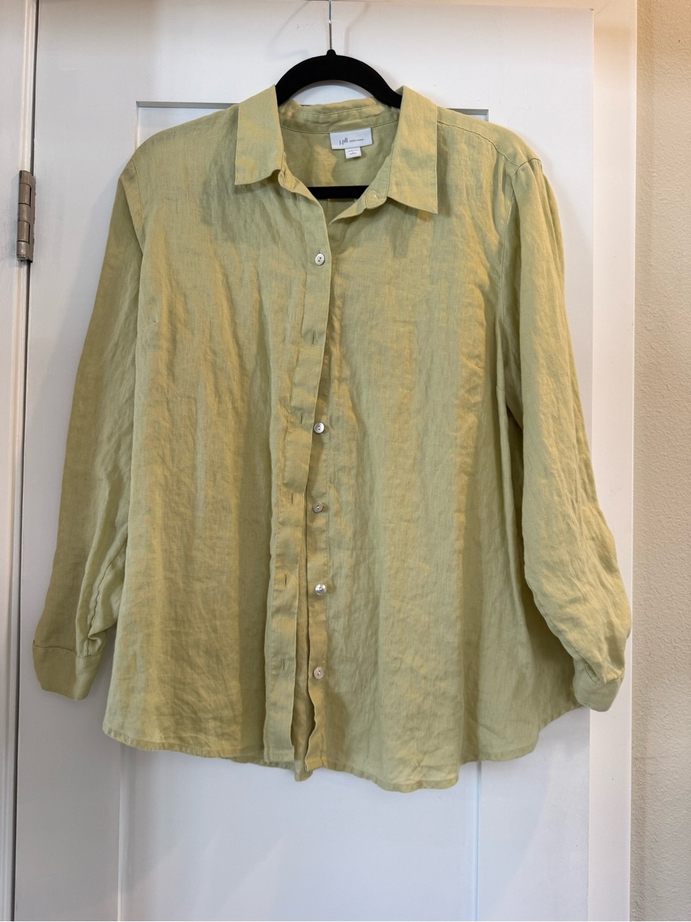 J. Jill Linen Button-Front Shirt in Pale Green